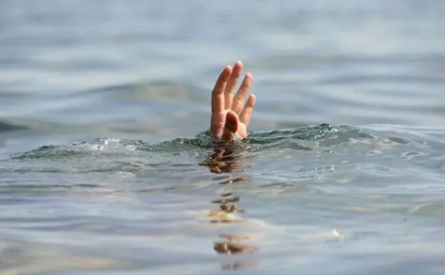 वनभोज खान गएका दुई युवतीको डुबेर मृत्यु