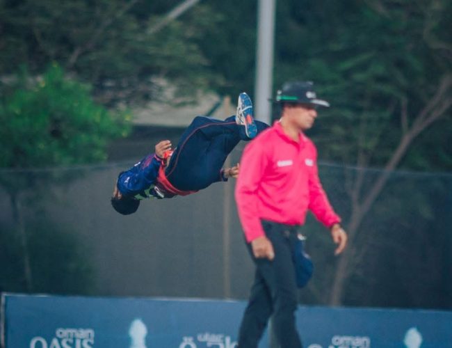 सुपर सिक्समा नेपालको रोमाञ्चक जित, यूएई एक रनले पराजित