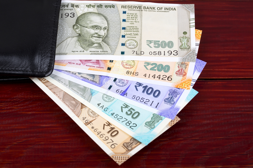 सरकारले भारतीय ठूला दरका नोटको प्रतिबन्ध हटायो