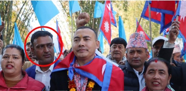 २४ घण्टामै दुई पार्टी : राजेन्द्र शर्माको राजनीतिक तमासा