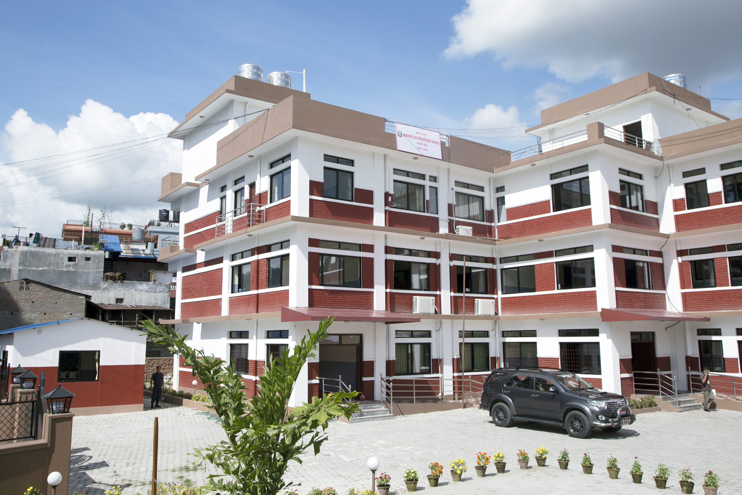 सरकारी विज्ञापन रोकिँदा निजी सञ्चारमाध्यम प्रभावित