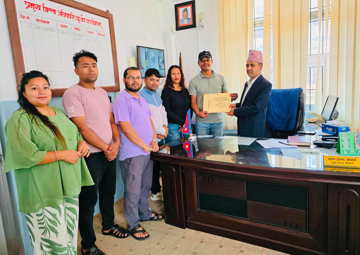 प्रेस स्वतन्त्रताको पक्षमा बागलुङका पत्रकार एकजुट, प्रधानमन्त्री कार्यालयमा हस्ताक्षर पठाइयो